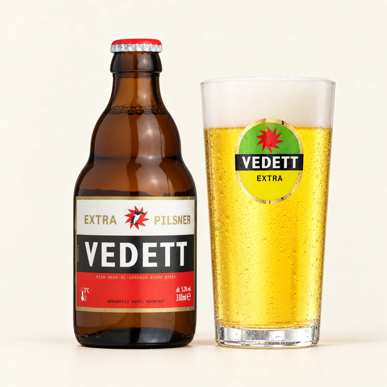 Bouteille et verre Vedett Extra Pilsner